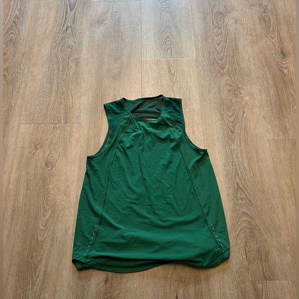 Lululemon Green Tank Size 6 - Like new